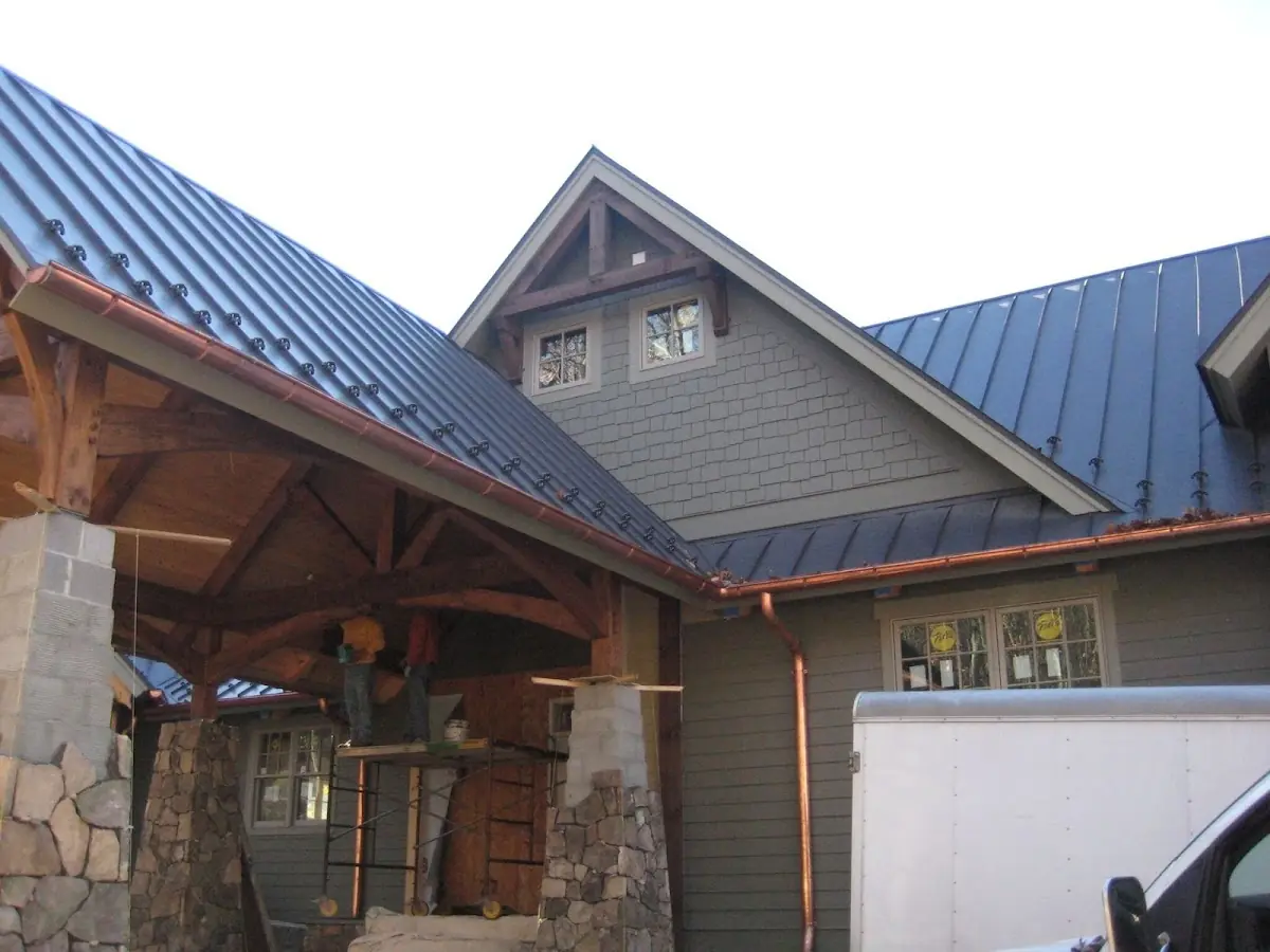 Craftsman Roofing team delivering quality roofing work in Center